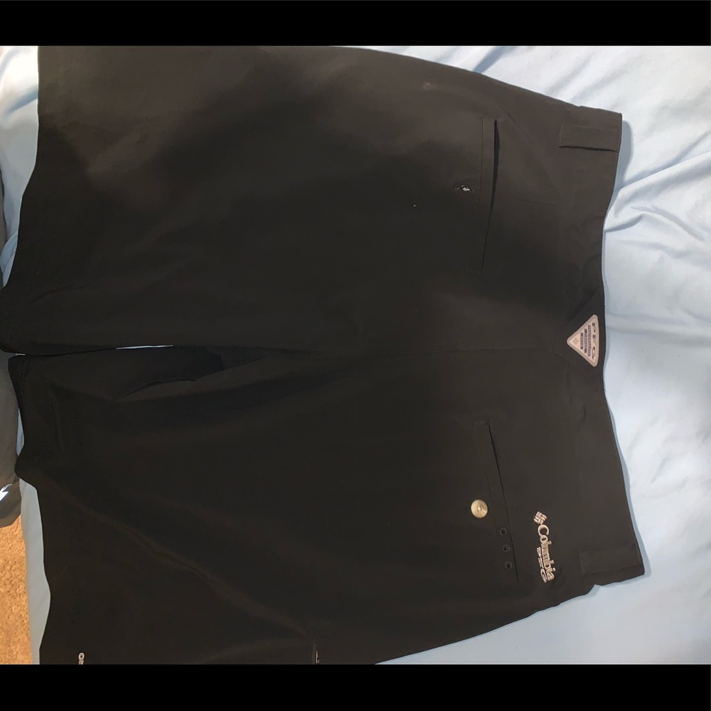 Columbia PFG Men’s Black Shorts